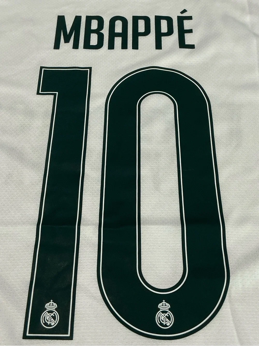 NWT Real Madrid 26-27 Home Jersey MBAPPE #10 Player Version Size Extra Large - Picture 14 of 15